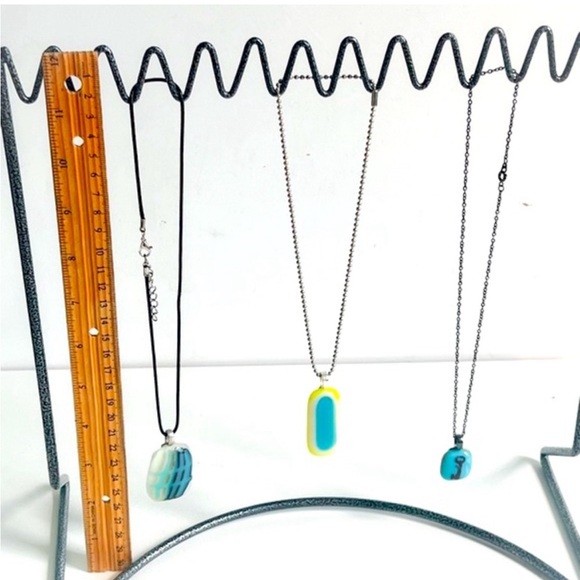 Jewelry Organizer UMBRA Necklace Display Rack Silver Necklaces Pendants - Picture 3 of 6